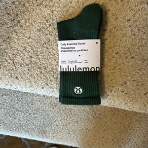 lululemon athletica Forest Green Essential Socks